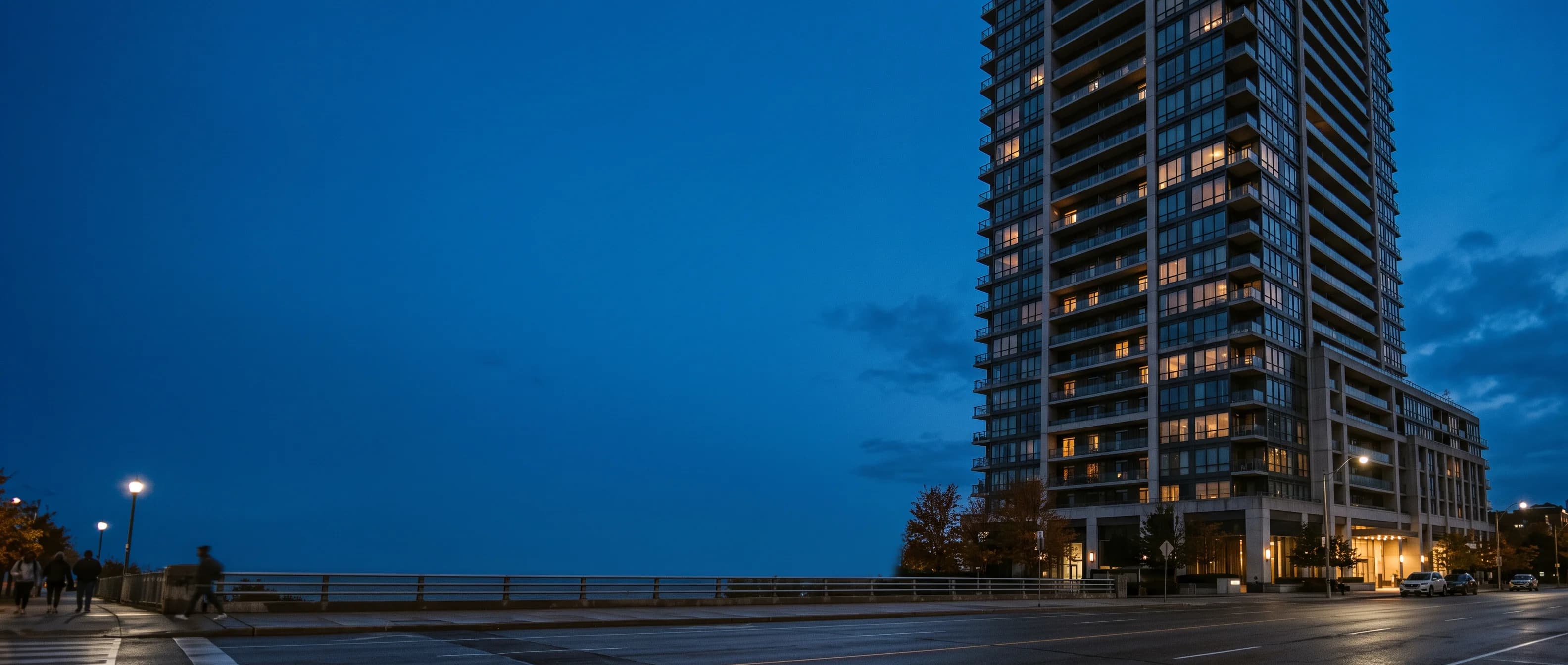 Who Pays for Condo Windows in Ontario: The Corporation or the Unit Owner?